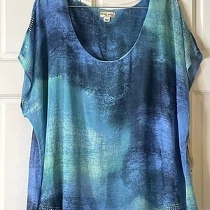 World Unity Woman Blue Teal Skyli Abstract Print Embellished Top 2X